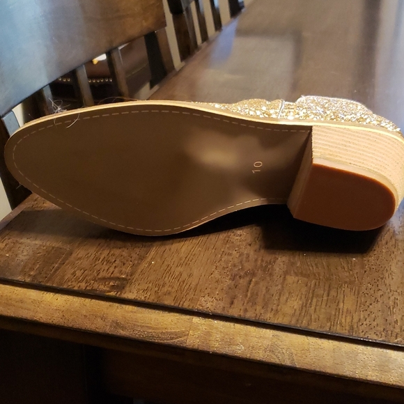 Glow Booties by Corkys! Size 10 - Picture 4 of 4